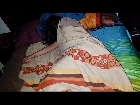 ❤️ Anak tiri berating ibu tiriné enom nalika dheweke turu. ❤❌ Video anal ing kita% jv.com-fullporner.ru%